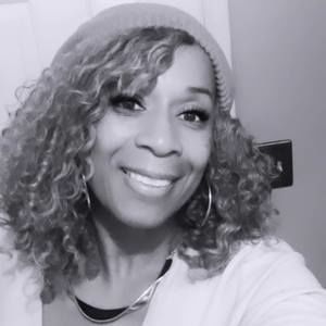 Meet your Posher, Renee